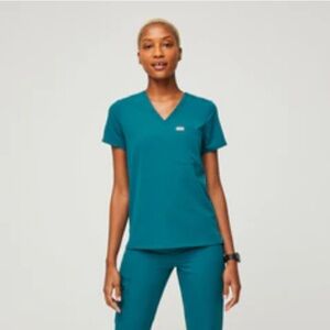 Figs Pacific Blue Zola Skinny Scrub Pants & Catarina Top